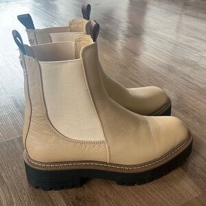 Sam Edelman weatherproof Laguna Chelsea boots.